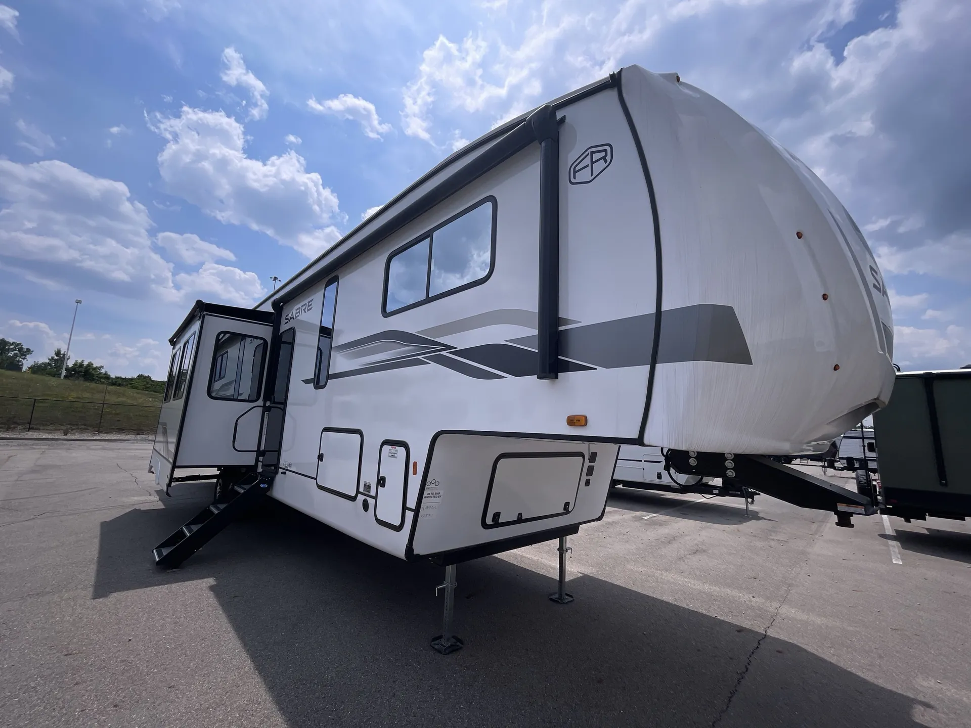 2025 Forest River Sabre 38DBL