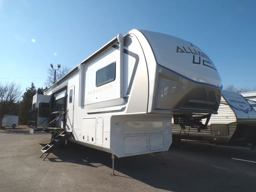 2026 Alliance RV Paradigm 388SP - Photo 2