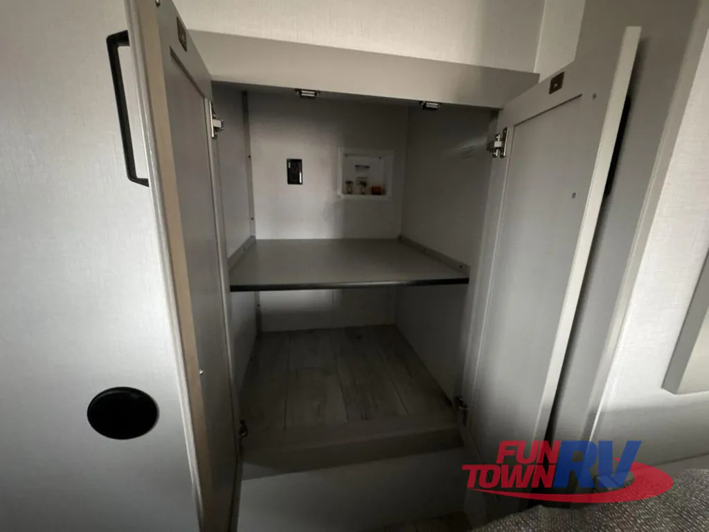 2026 Keystone Montana High Country 377FL, Photos photo 44
