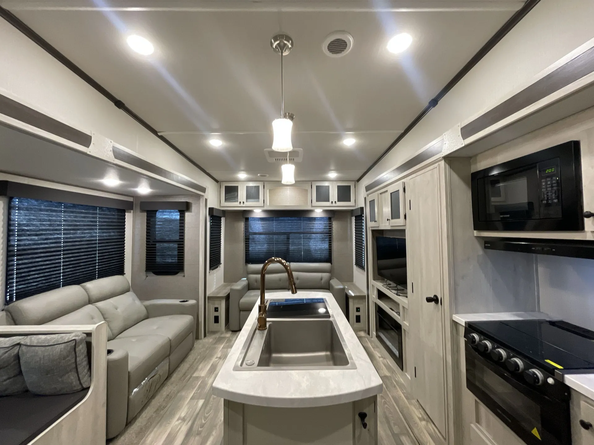 2023 Forest River Cardinal 36MB - Photo 3