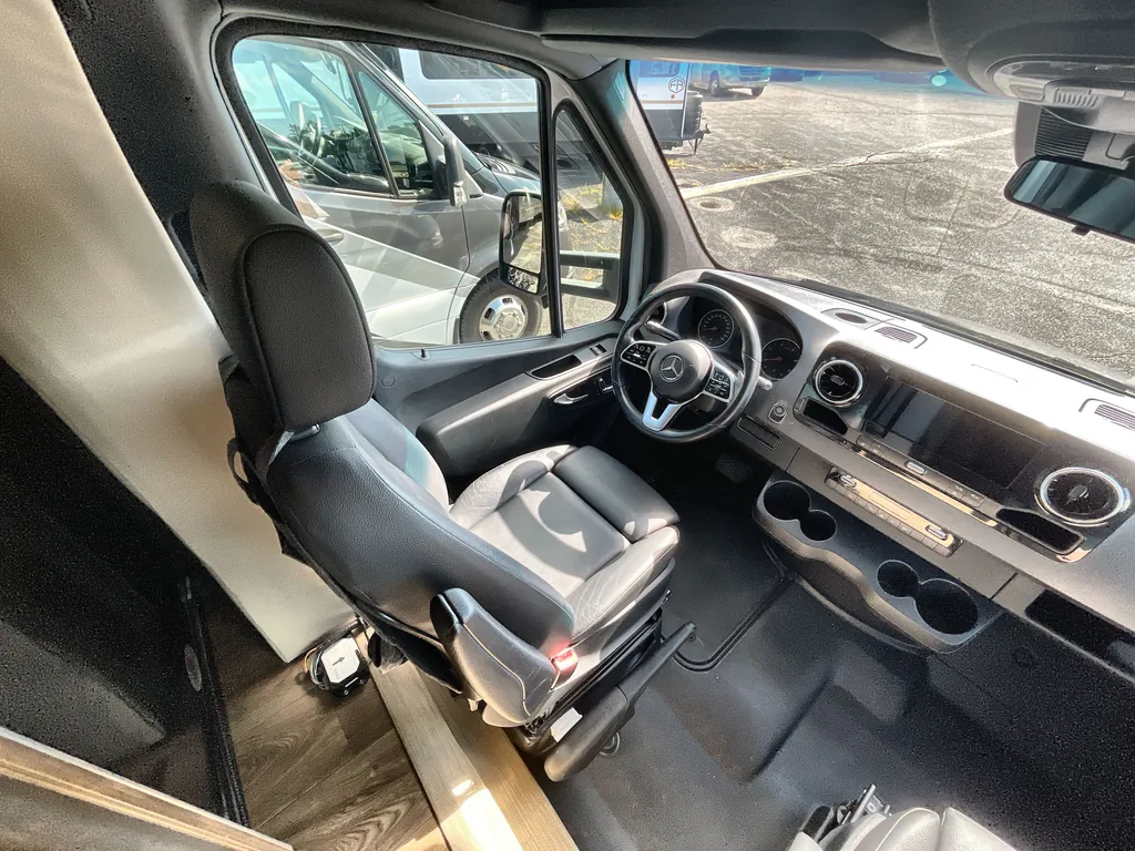 2020 Tiffin Wayfarer 25 RW, Photos photo 26