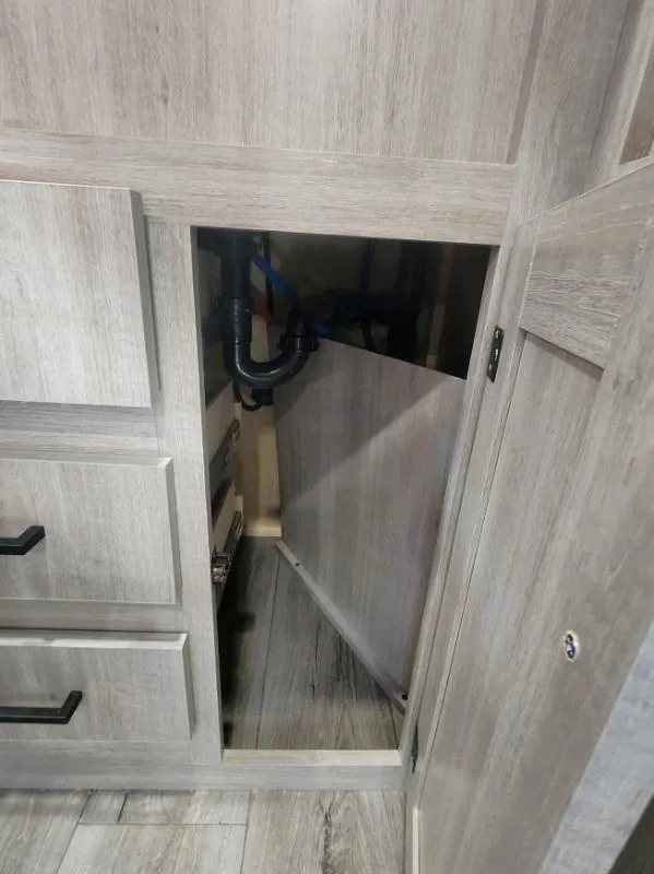 2026 Coachmen Catalina Legacy Edition 273DBHCK, Photos photo 17