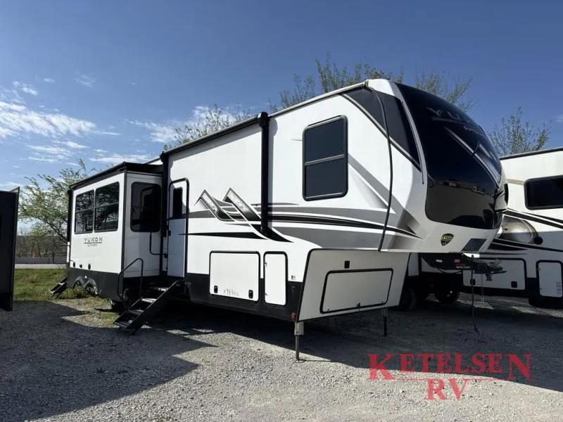 2024 Dutchmen Yukon 412DB - Photo 2