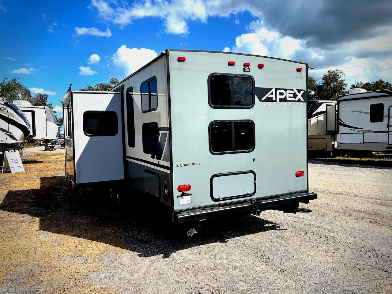2022 Coachmen Apex 266BHS - Photo 4