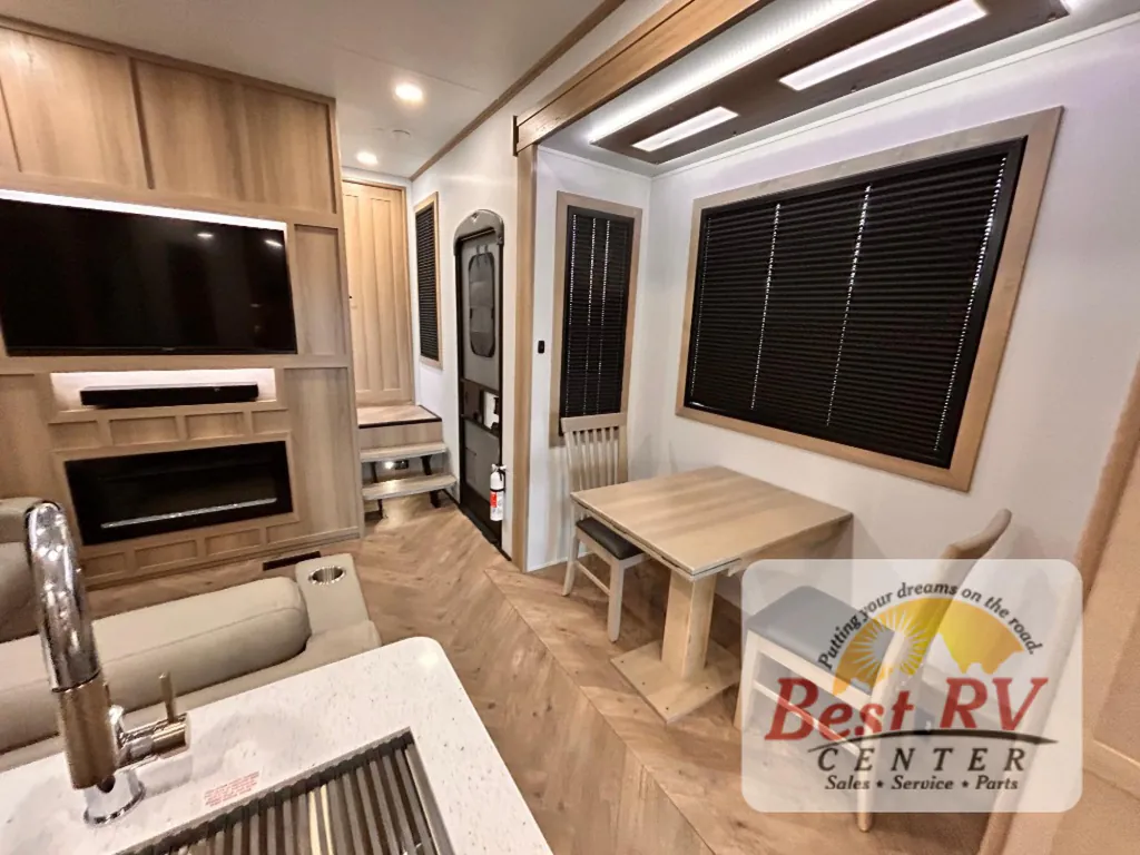 2026 Keystone Raptor 433, Photos photo 49