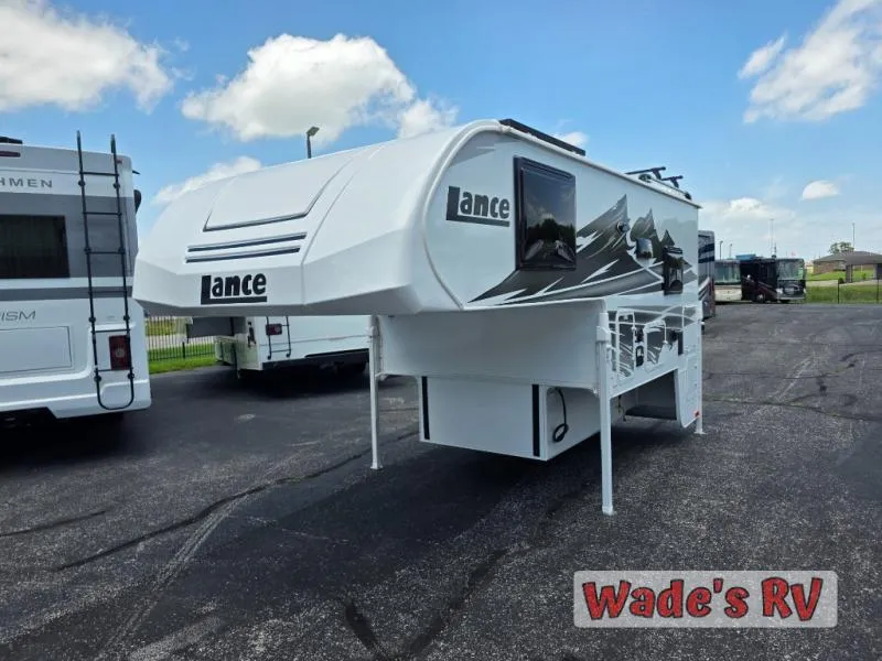 2027 Lance Lance Truck Campers New    825 - Photo 2