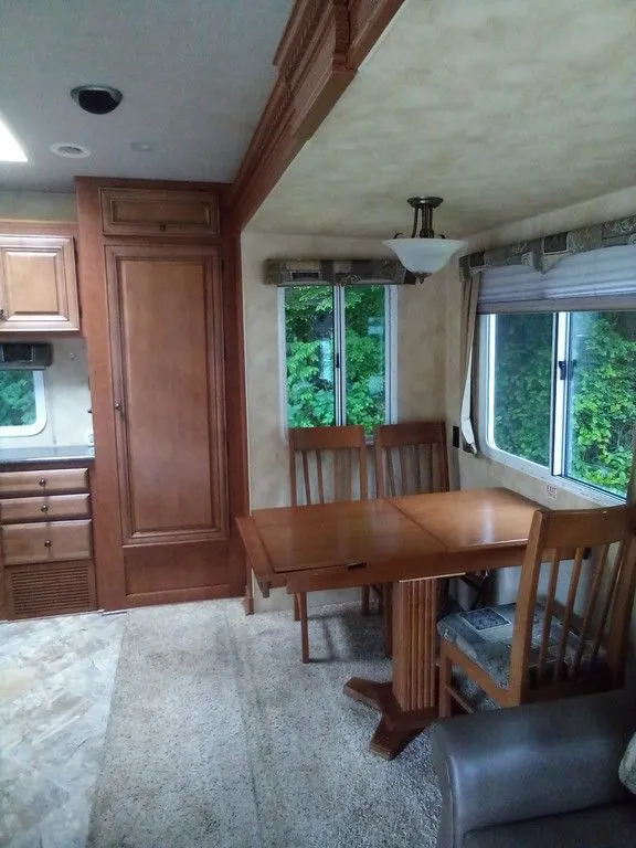 2014 Northwood Arctic Fox 27 W/SLIDE - Photo 4