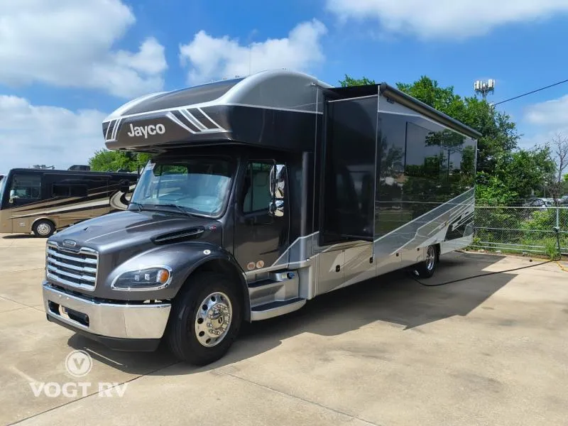 2027 Jayco Seneca 37K - Photo 4