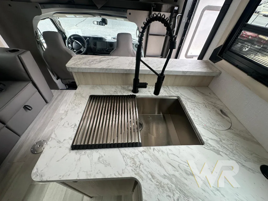2027 Forest River Sunseeker 3150S, Photos photo 12