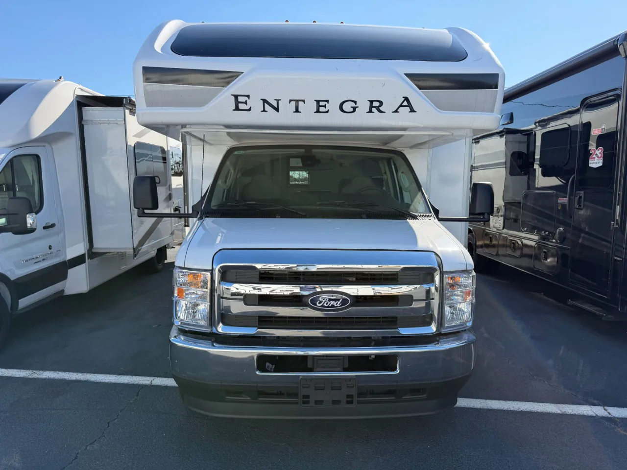 2026 Entegra Coach Odyssey 29V - Photo 3