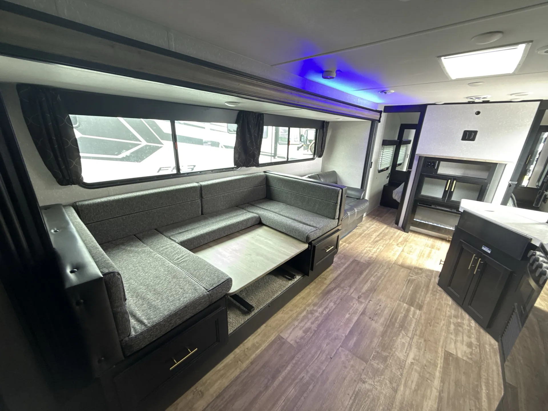 2022 Forest River Cherokee Grey Wolf 26DBH — living area main