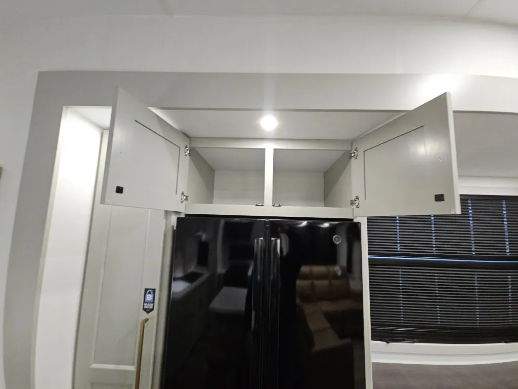 2026 Brinkley Model G 4150, Photos photo 11