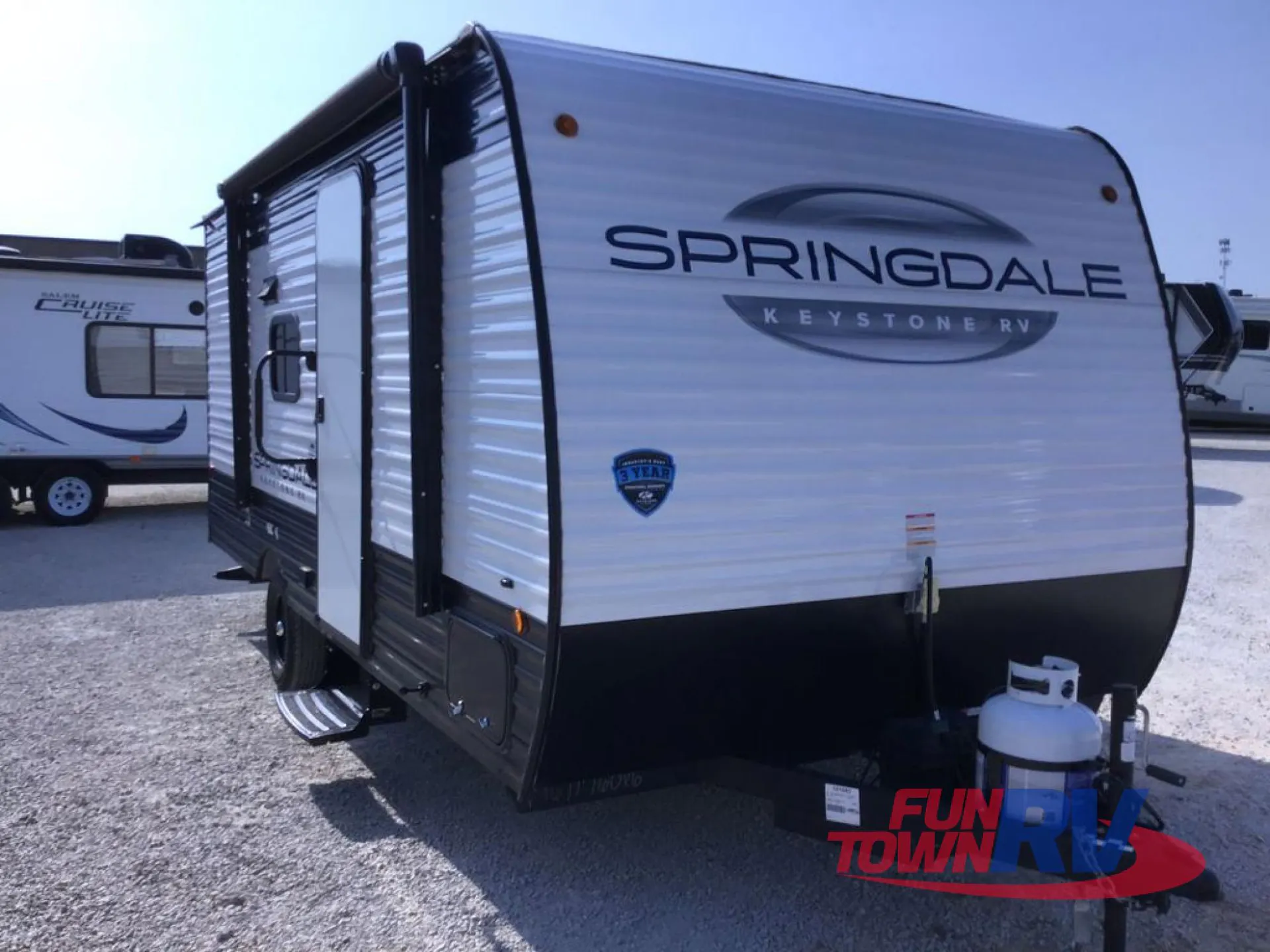 2025 Keystone Springdale 1760BH dealer photo 1 from Fun Town RV