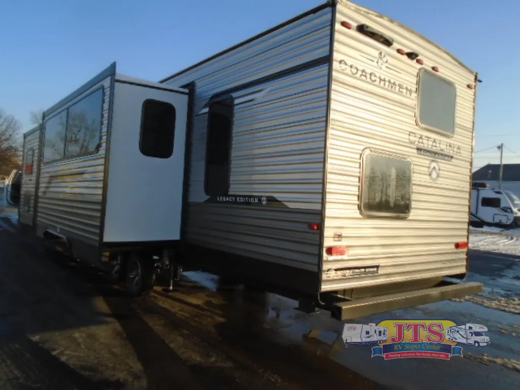 2026 Coachmen Catalina Legacy Edition 333DORM, Photos photo 4