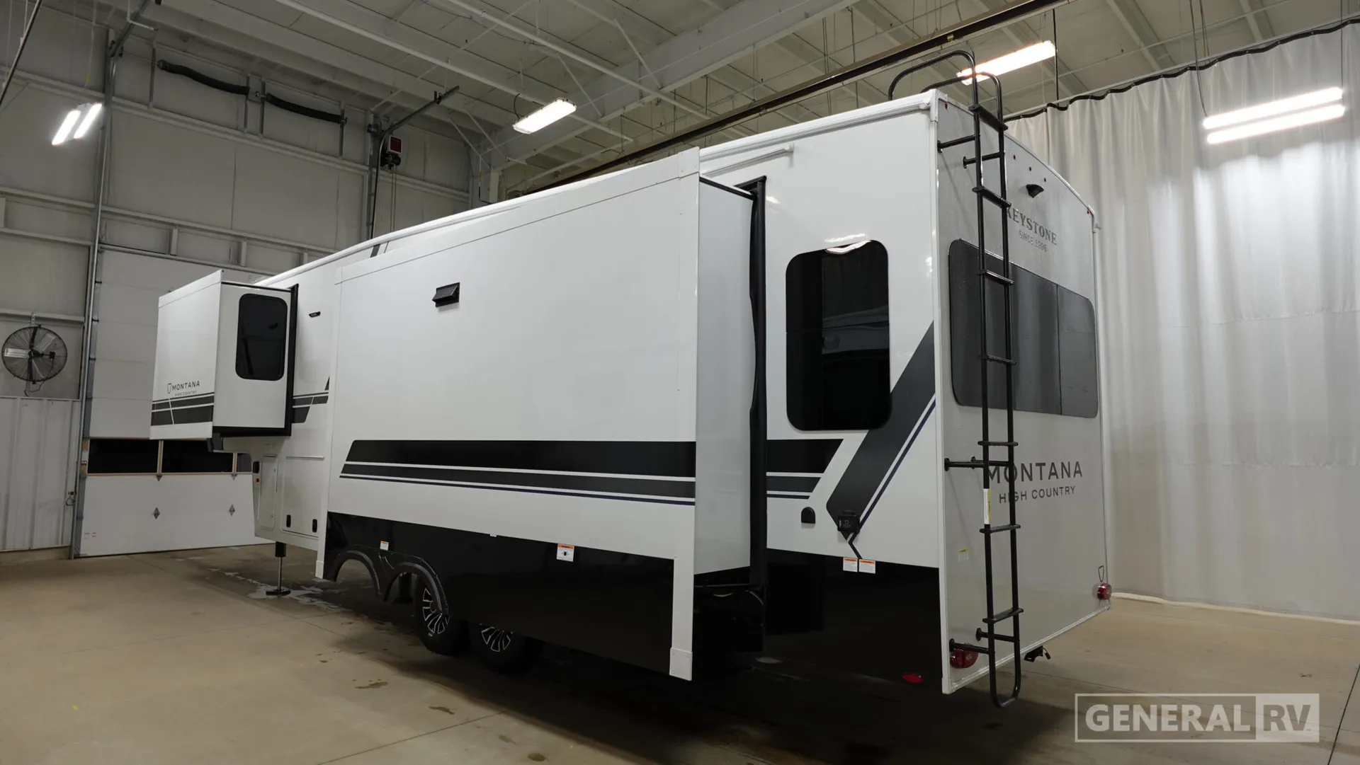 2026 Keystone Montana High Country 290RL - Photo 4