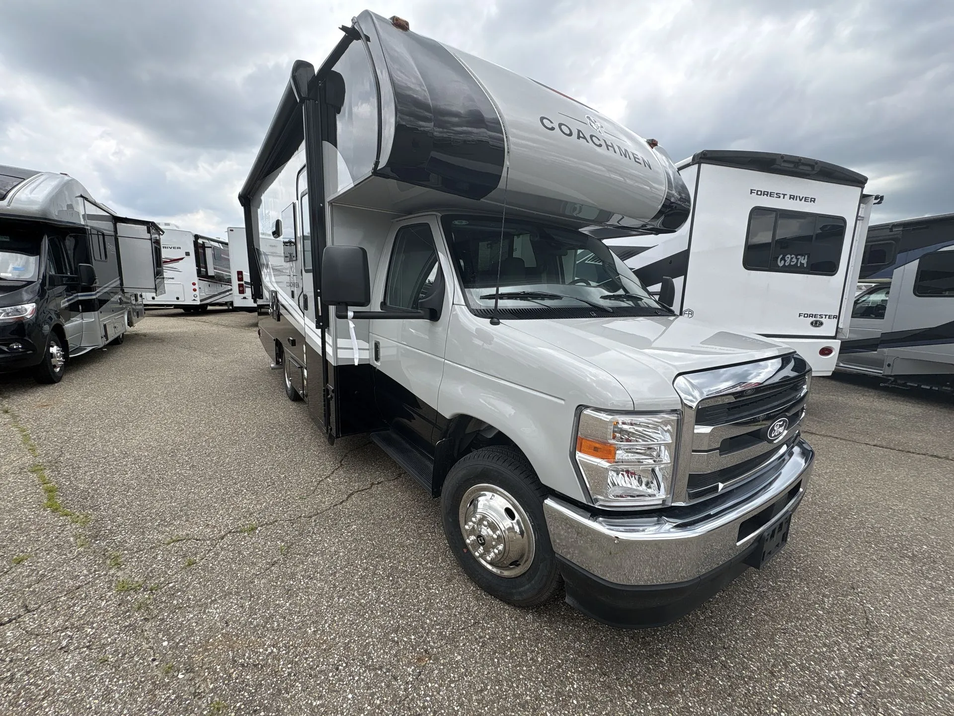 2026 Coachmen CROSSTRAIL 22XG - Photo 4