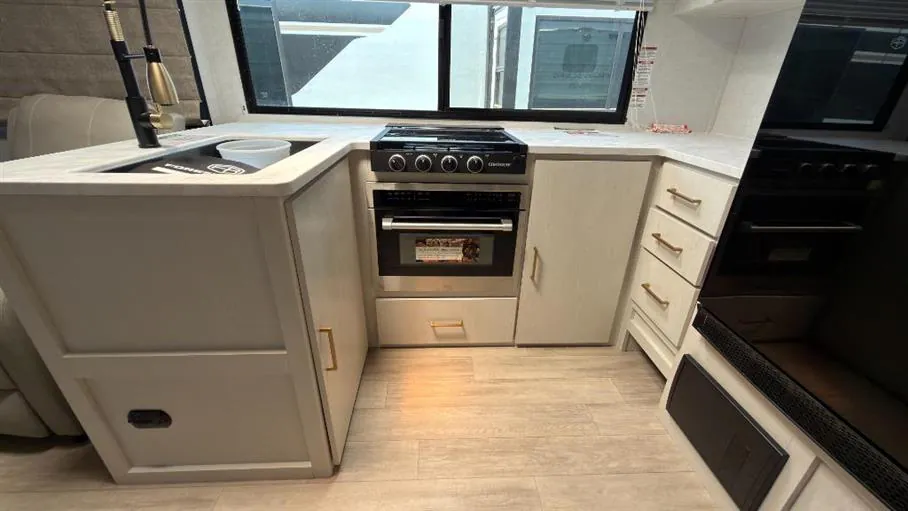 2026 Forest River Vibe Extreme Lite 2600BH, Photos photo 9