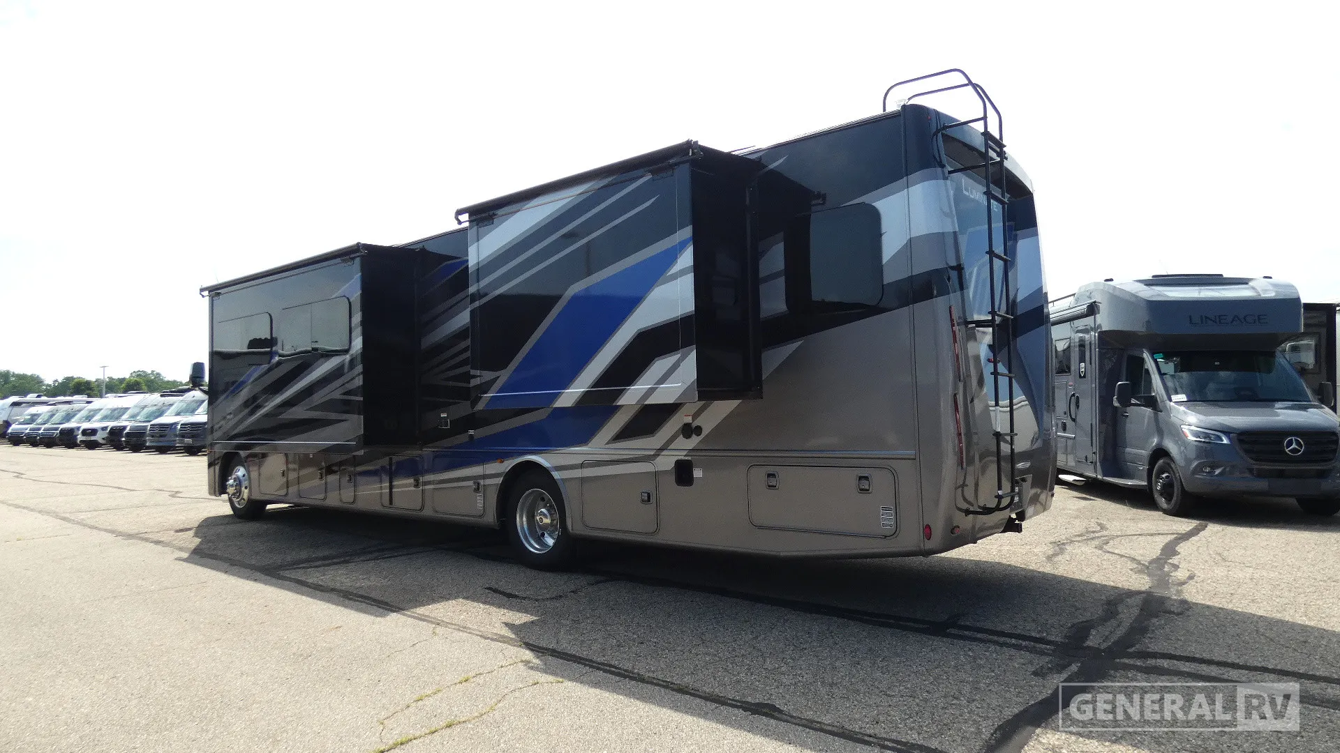 2027 Thor Motor Coach Luminate HH36 - Photo 4