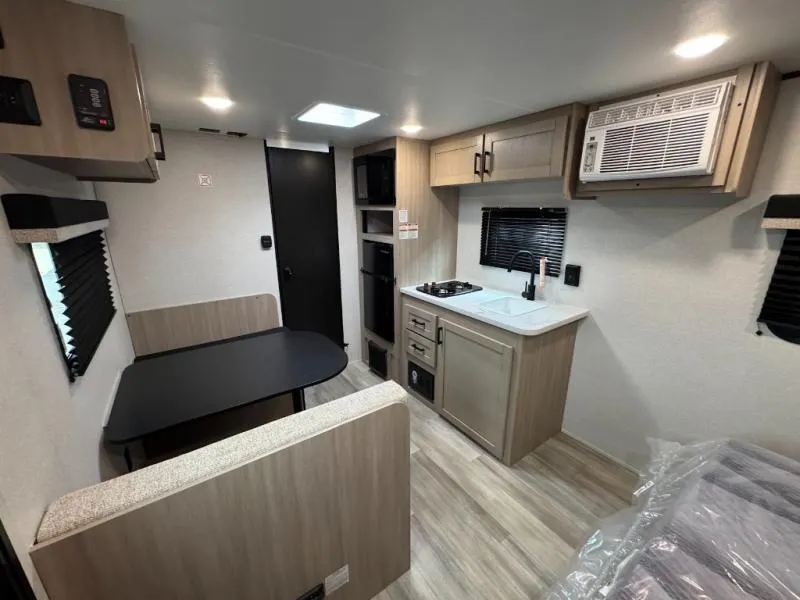 2026 Heartland Prowler Lynx 1700BH - Photo 4