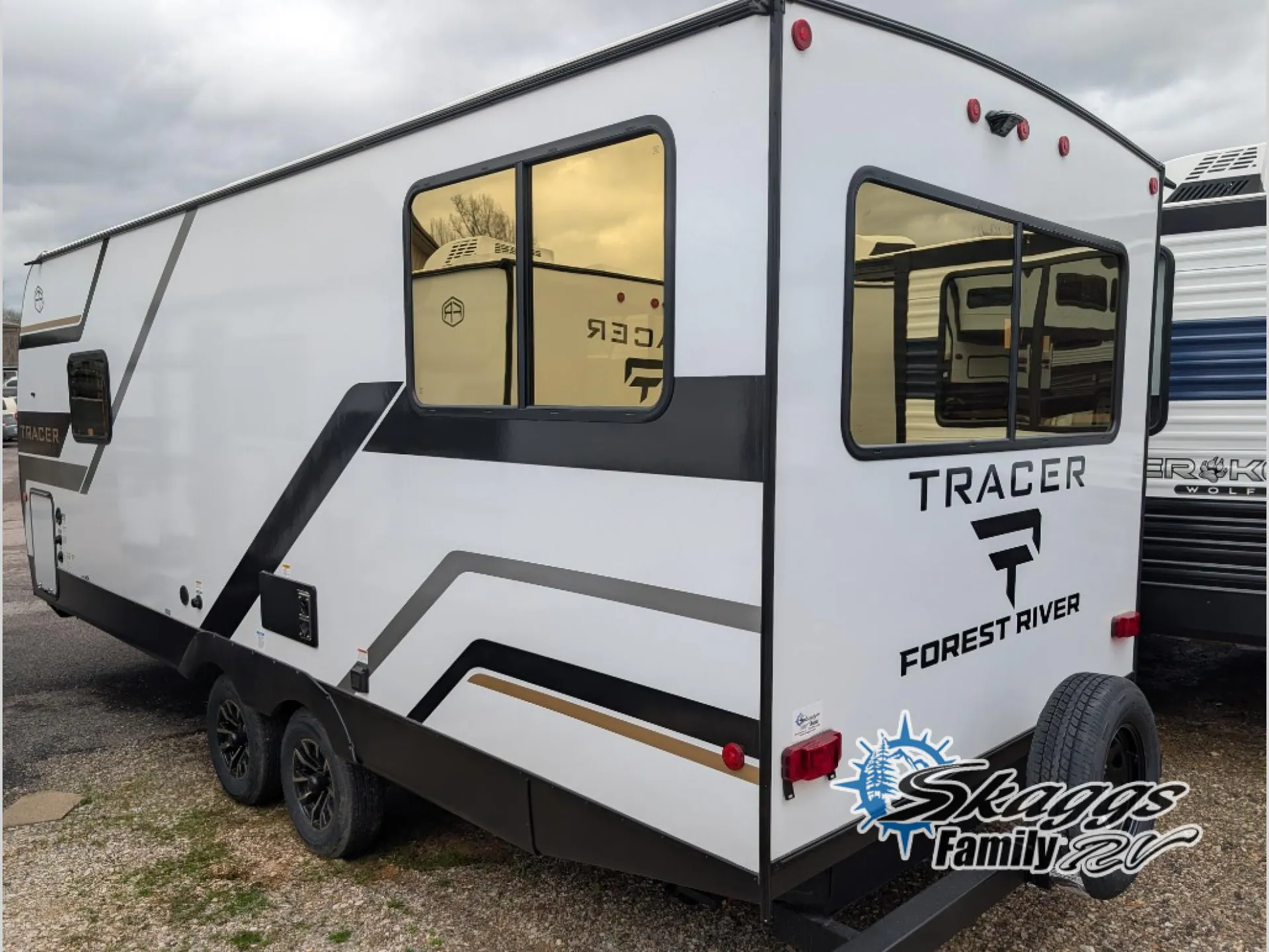 2026 Prime Time Tracer 220RS - Photo 3