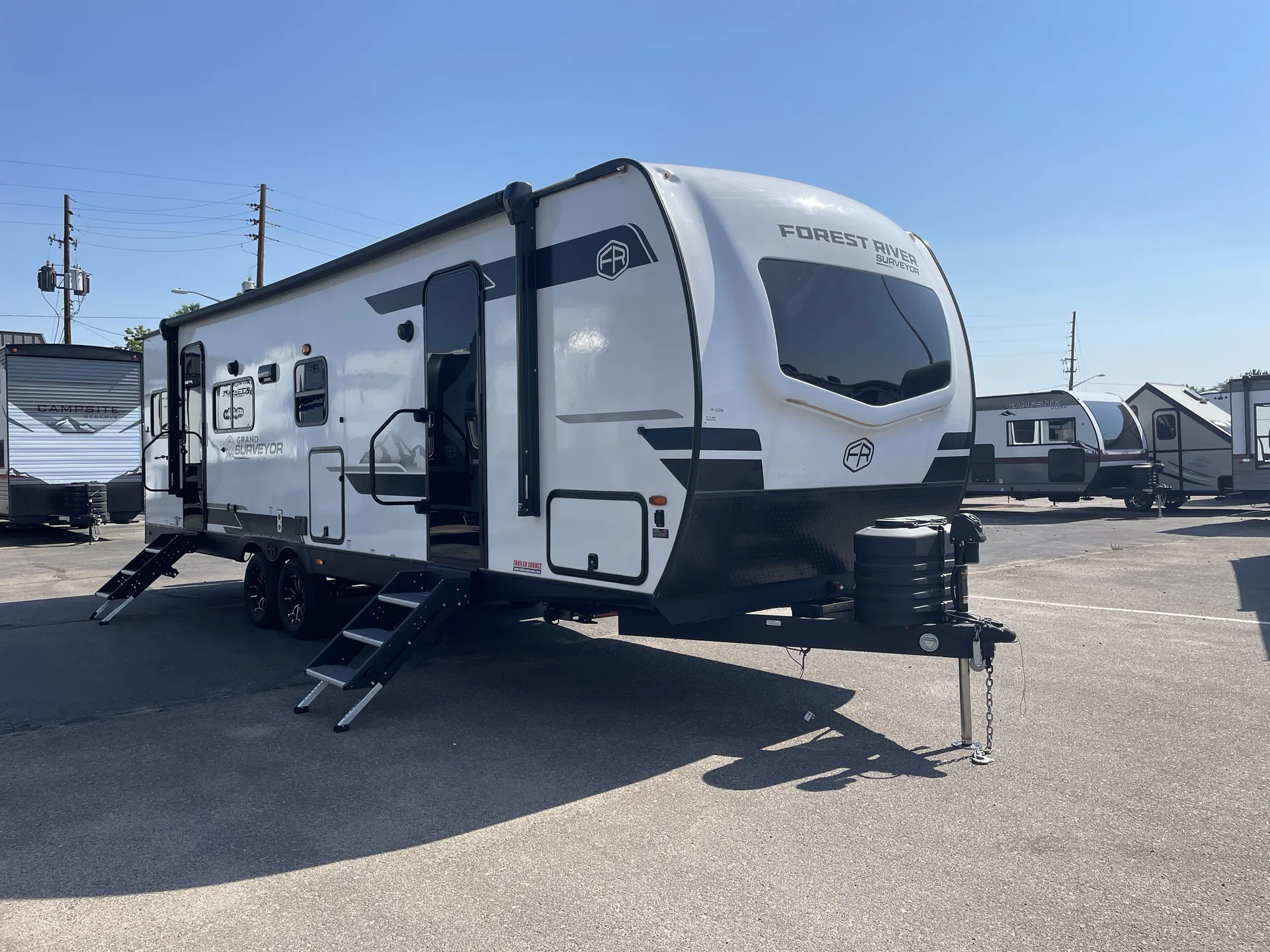 2025 Forest River Grand Surveyor 253RLS