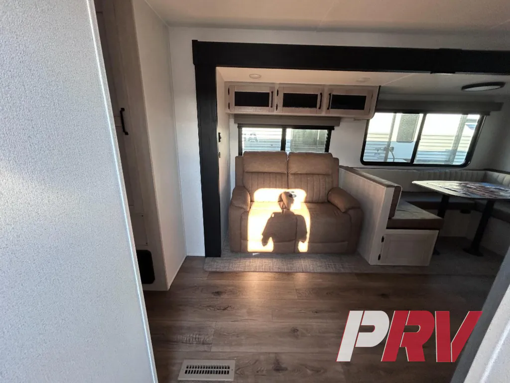 2027 Forest River Puma 31QBBH, Photos photo 9