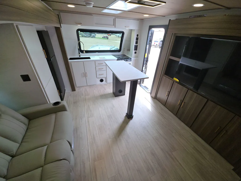 2026 Forest River Vibe Extreme Lite 2500FIK, Photos photo 16