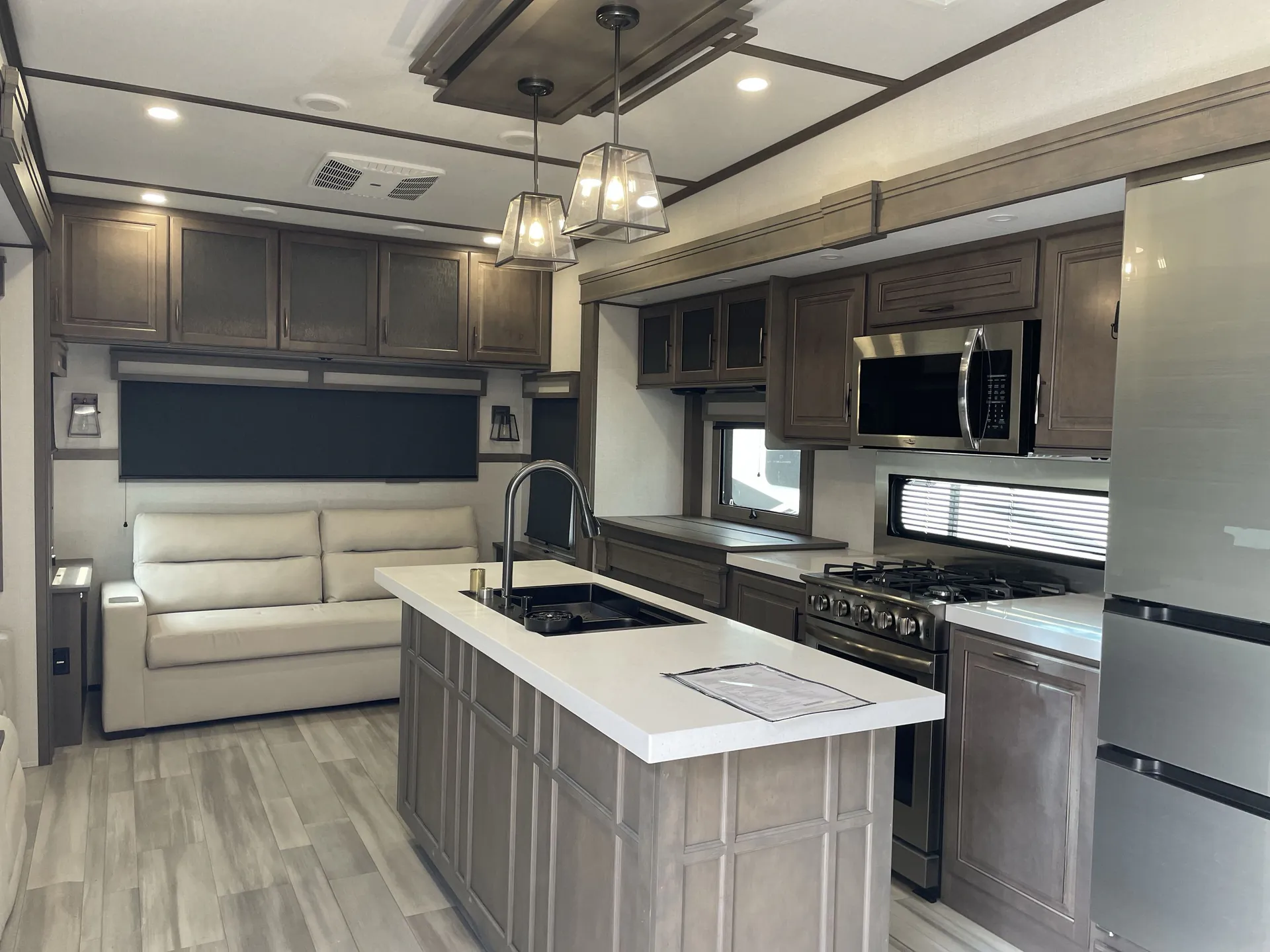 2024 Grand Design Solitude 370DV — living area main