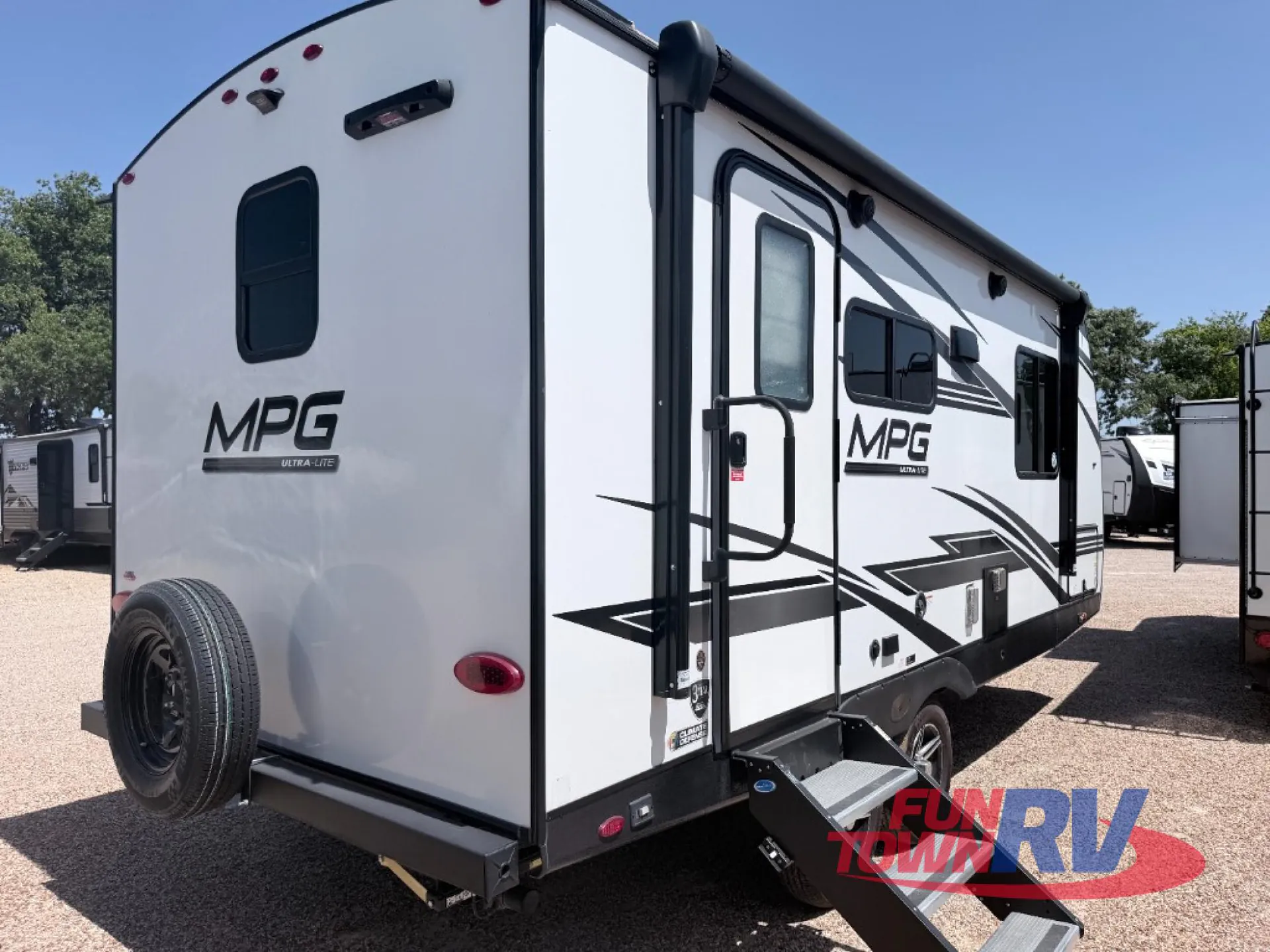 2023 Cruiser RV MPG 1900RB - Photo 4