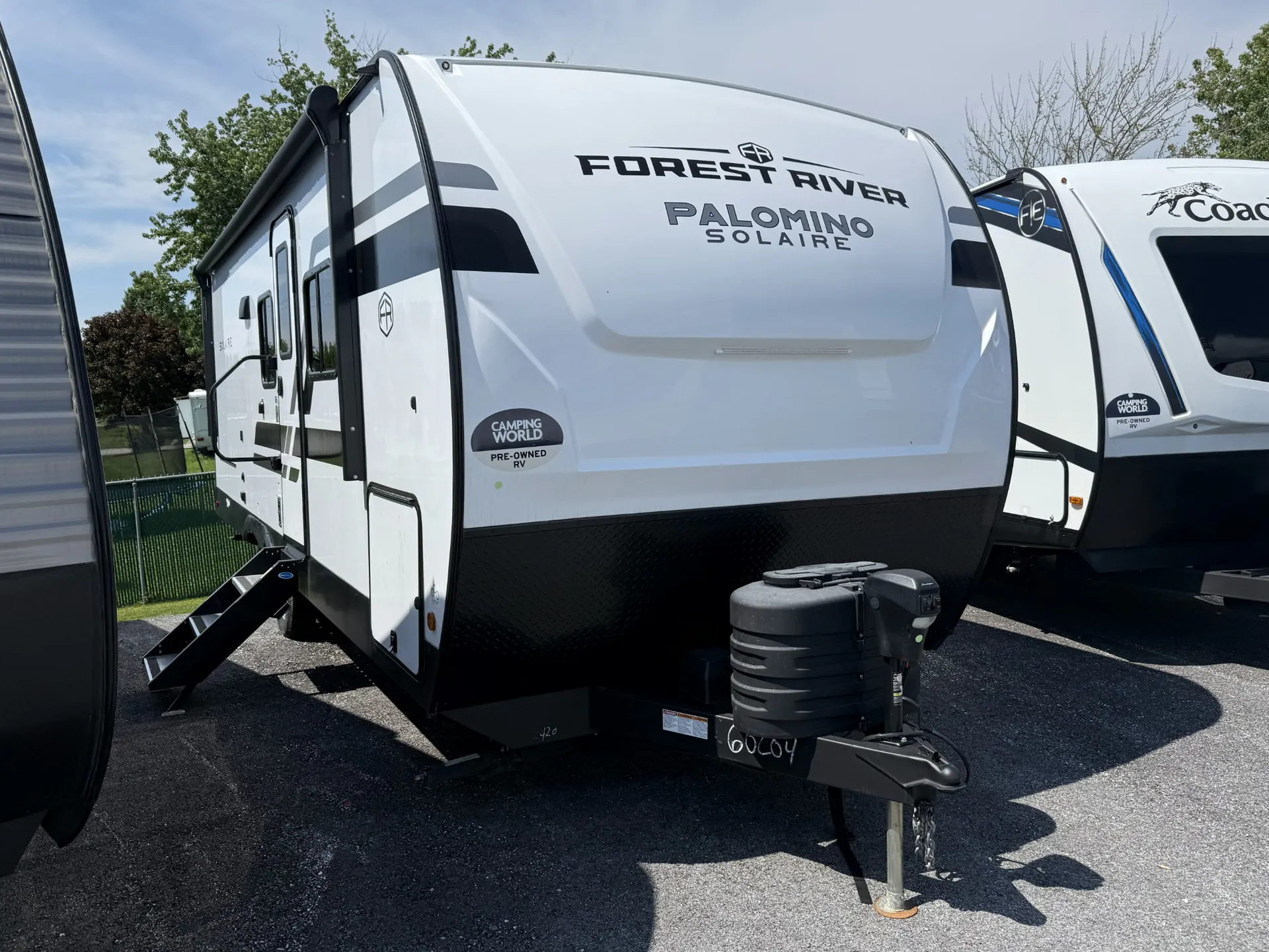 2025 Forest River Solaire 2420RBS - Photo 2