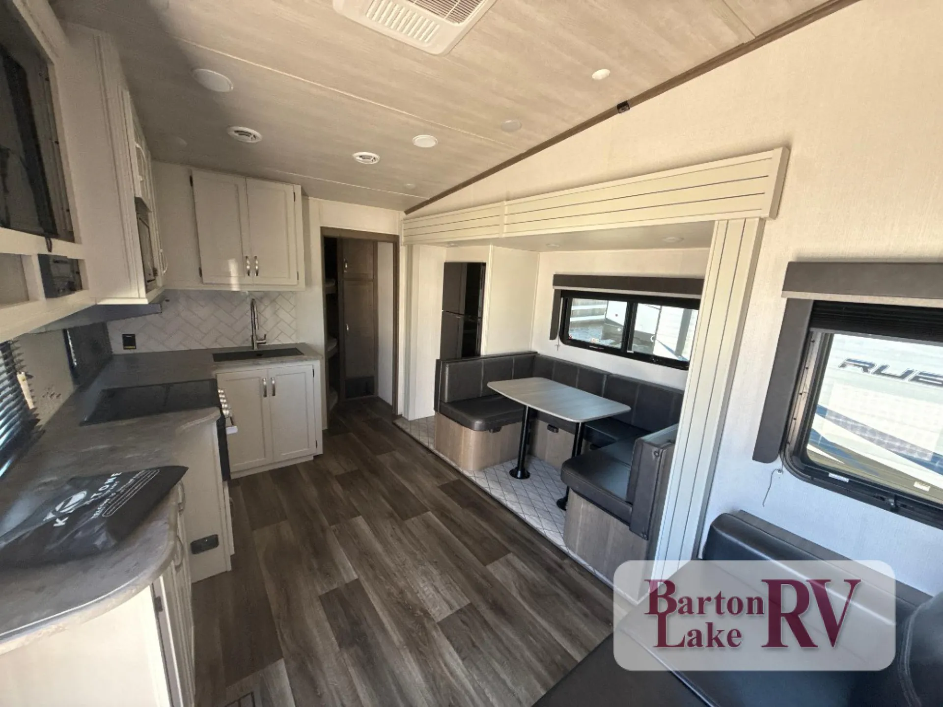 2023 Keystone Cougar Sport 2700BH - Photo 3