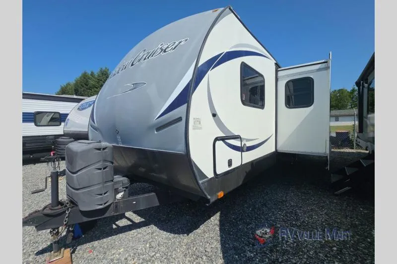 2015 Cruiser RV Shadow Cruiser 282BHS - Photo 3