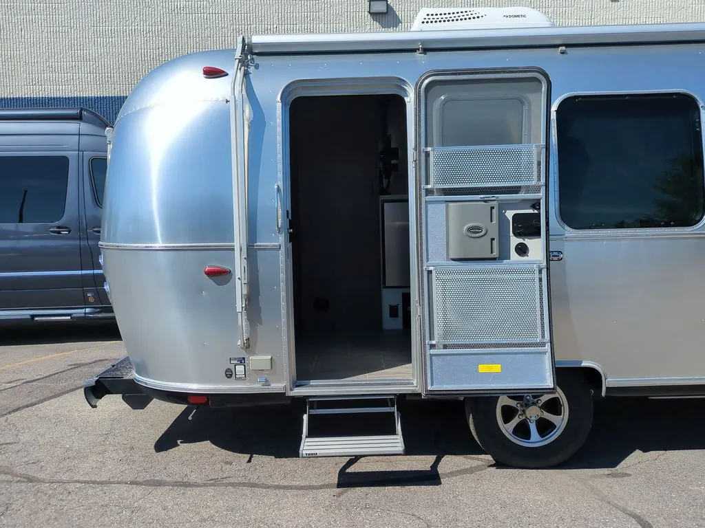 2020 Airstream Caravel 22FB - Photo 4