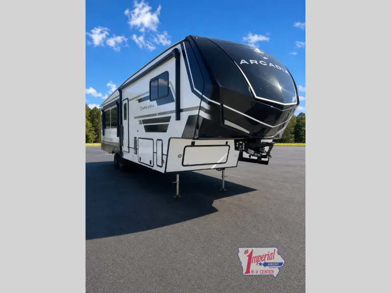 2026 Keystone Arcadia 3260RL - Photo 3