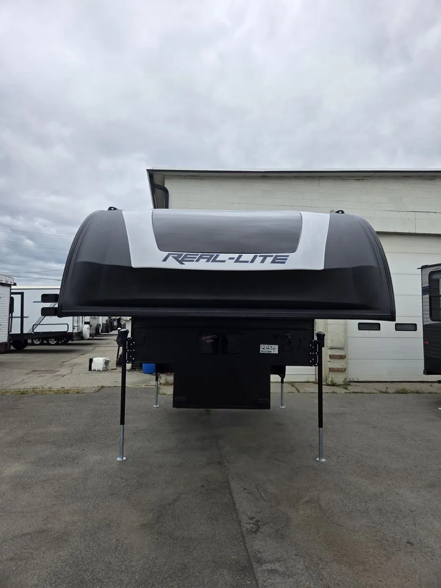 2027 Forest River RV Palomino Real-lite 1806 - Photo 2