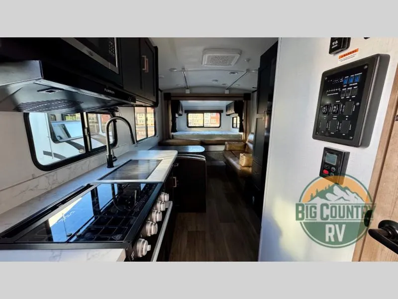 2023 Keystone Outback Ultra-Lite 210URS - Photo 3