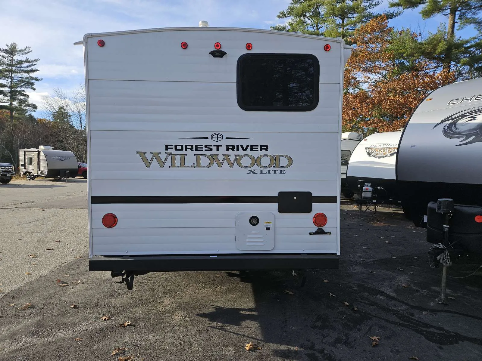 2026 Forest River Wildwood X-Lite 26ICE — Photo 5