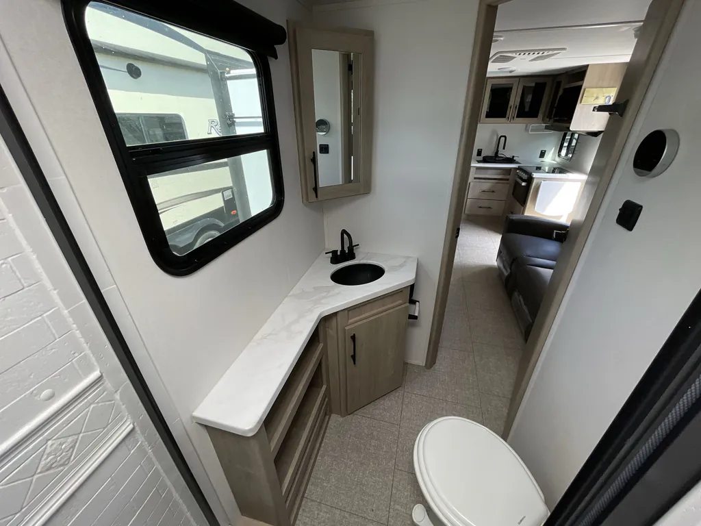 2025 Grand Design Imagine XLS 25DBE, Photos photo 16