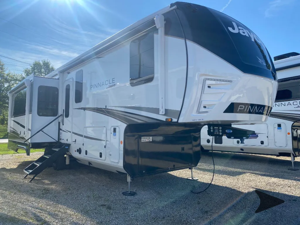 2027 Jayco Pinnacle 32RLTS, Photos photo 63