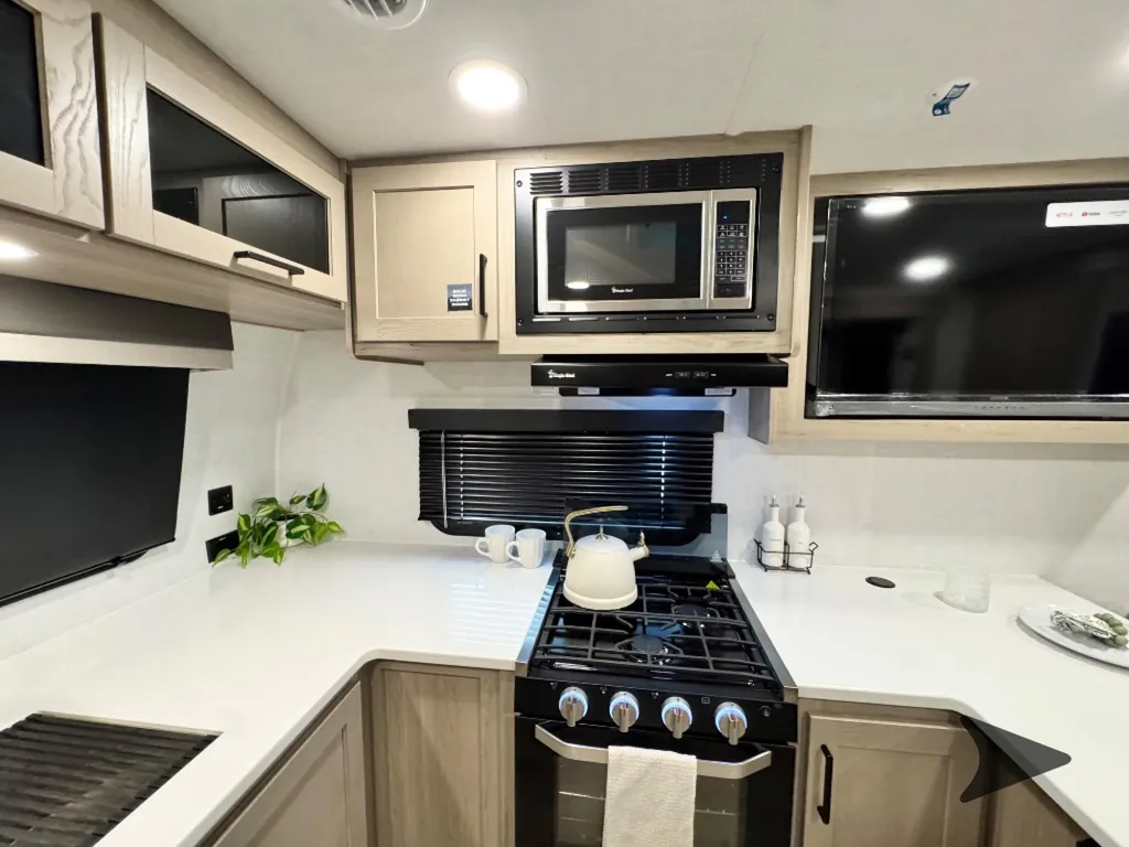 2026 Forest River Flagstaff Micro Lite 25MBR, Photos photo 23