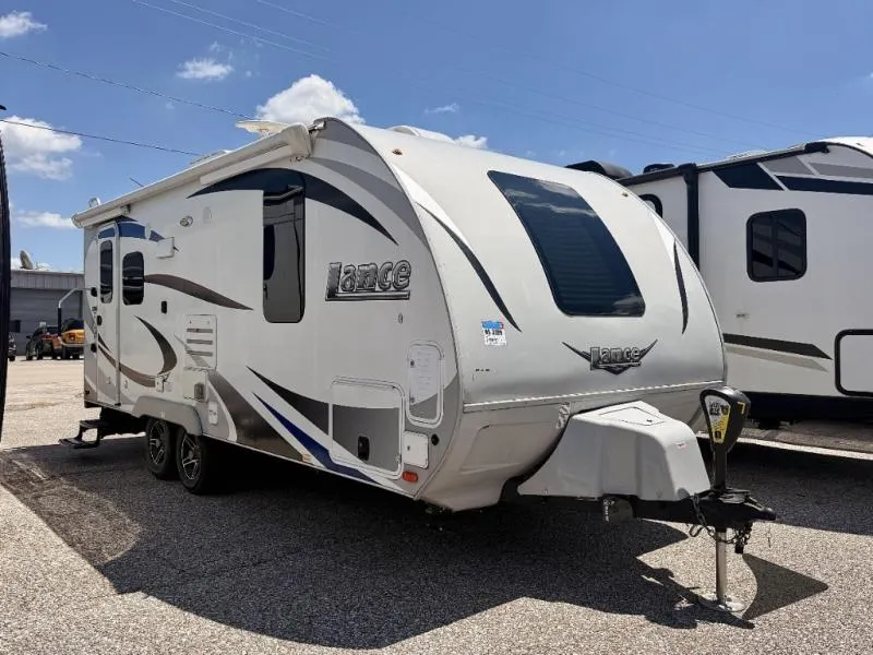 2018 Lance Lance Travel Trailers Used    1995 - Main photo