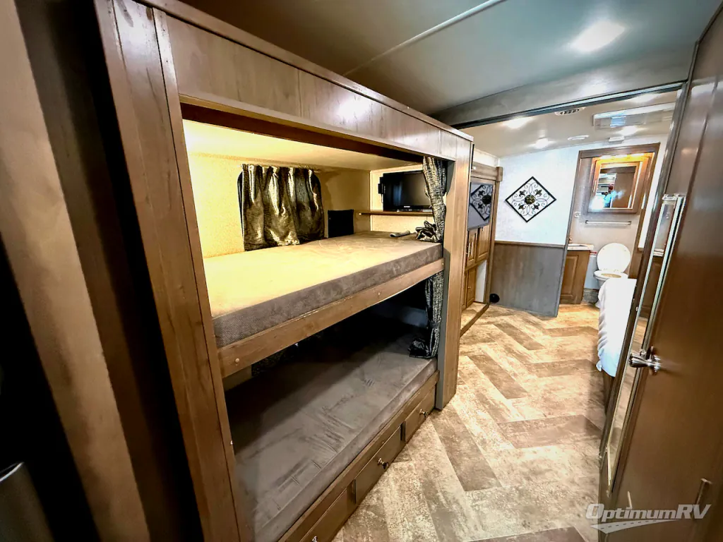 2018 Forest River Georgetown 5 Series GT5 36B5, Photos photo 16