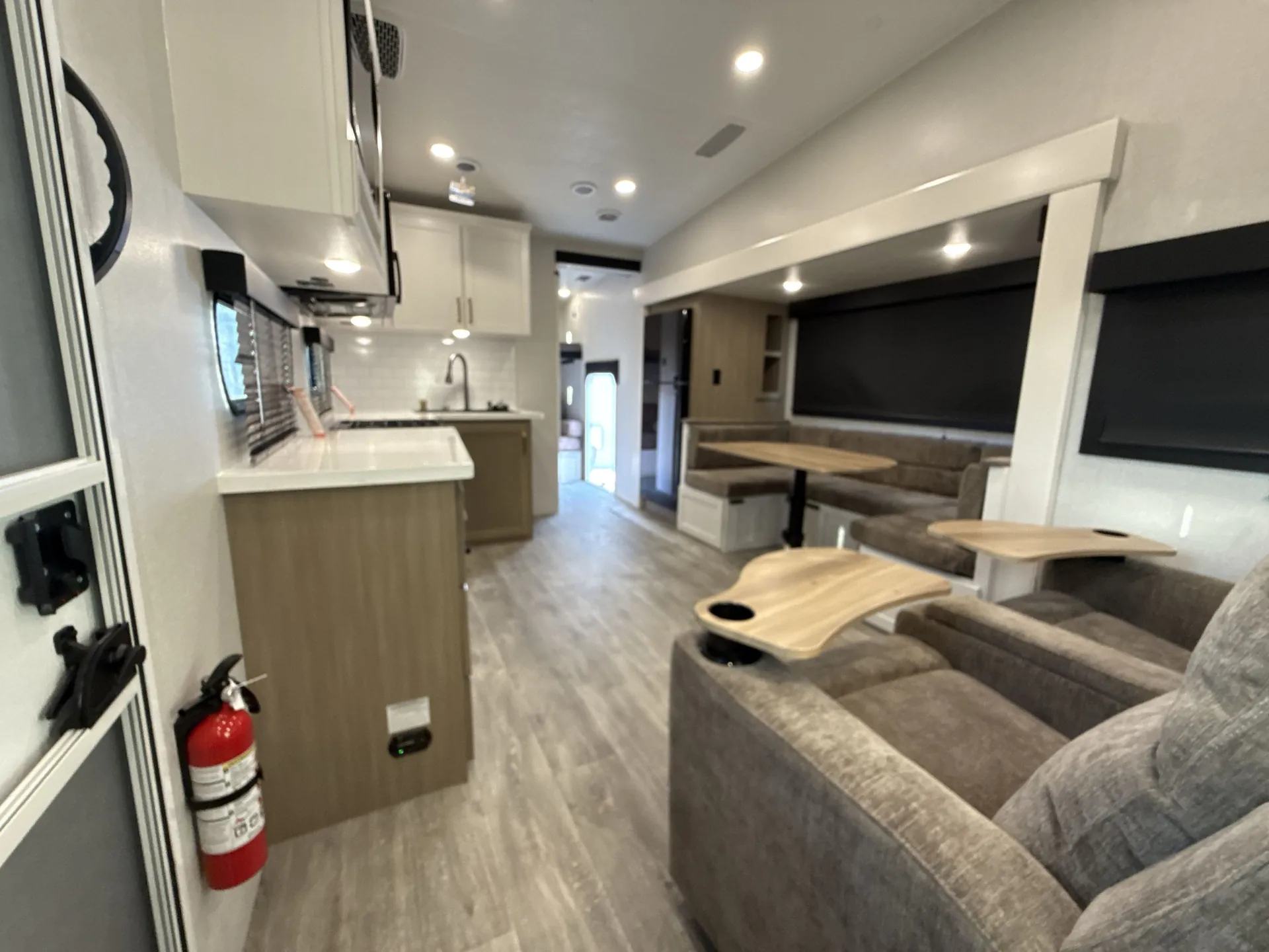 2026 Jayco Eagle Ht 31QCD — living area main