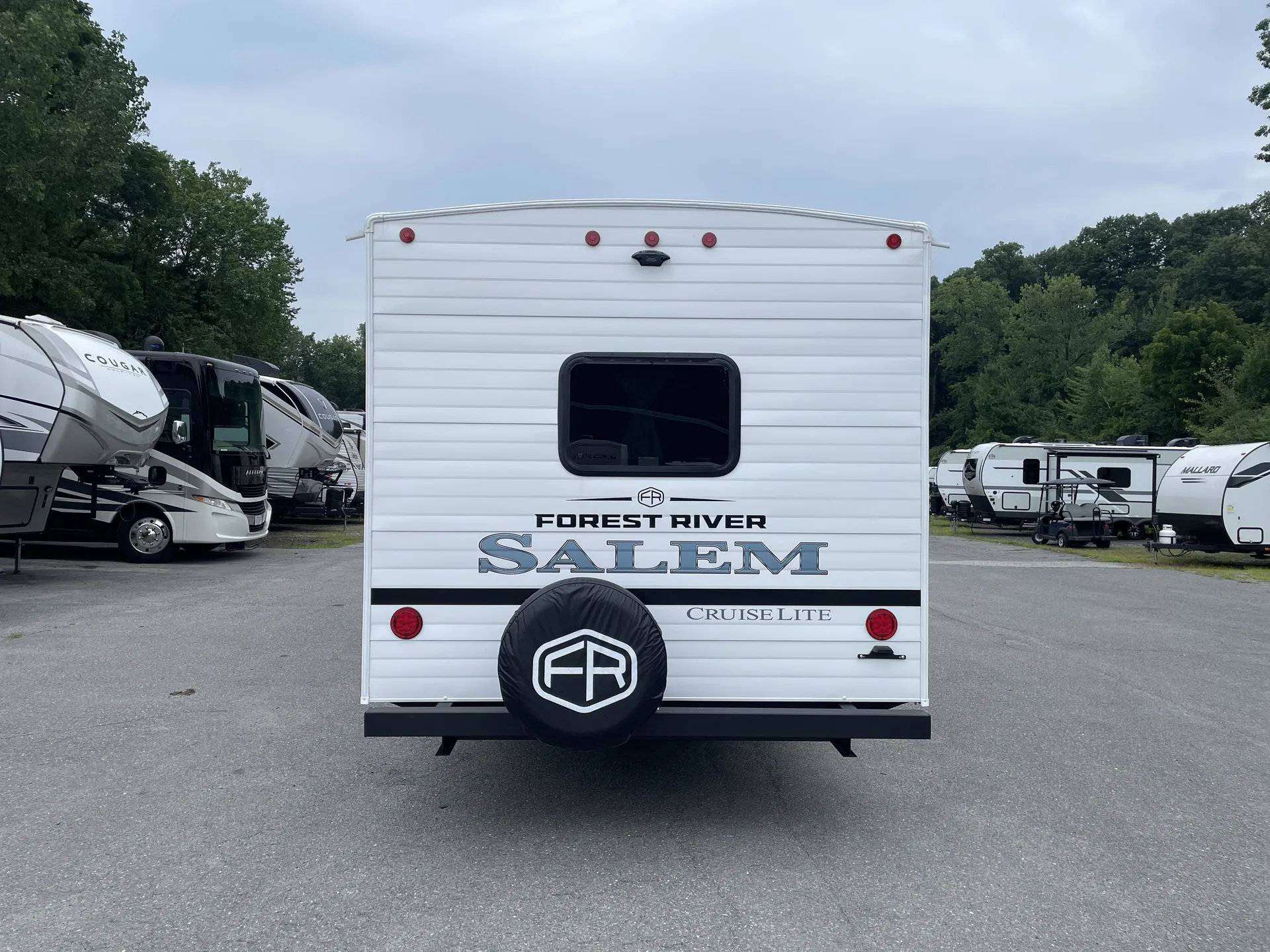 2027 Forest River Salem Cruise Lite 28VBXL — backside