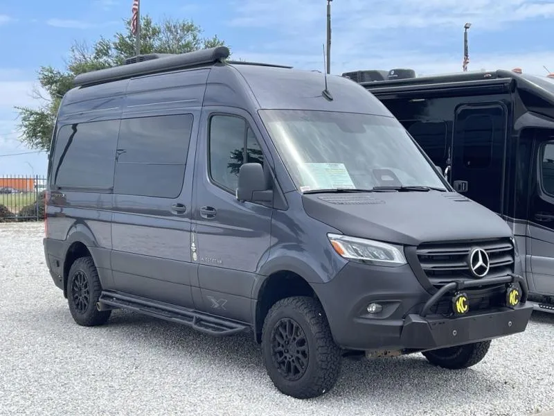 2025 Airstream Interstate 19X Used    Std. Model - Main photo