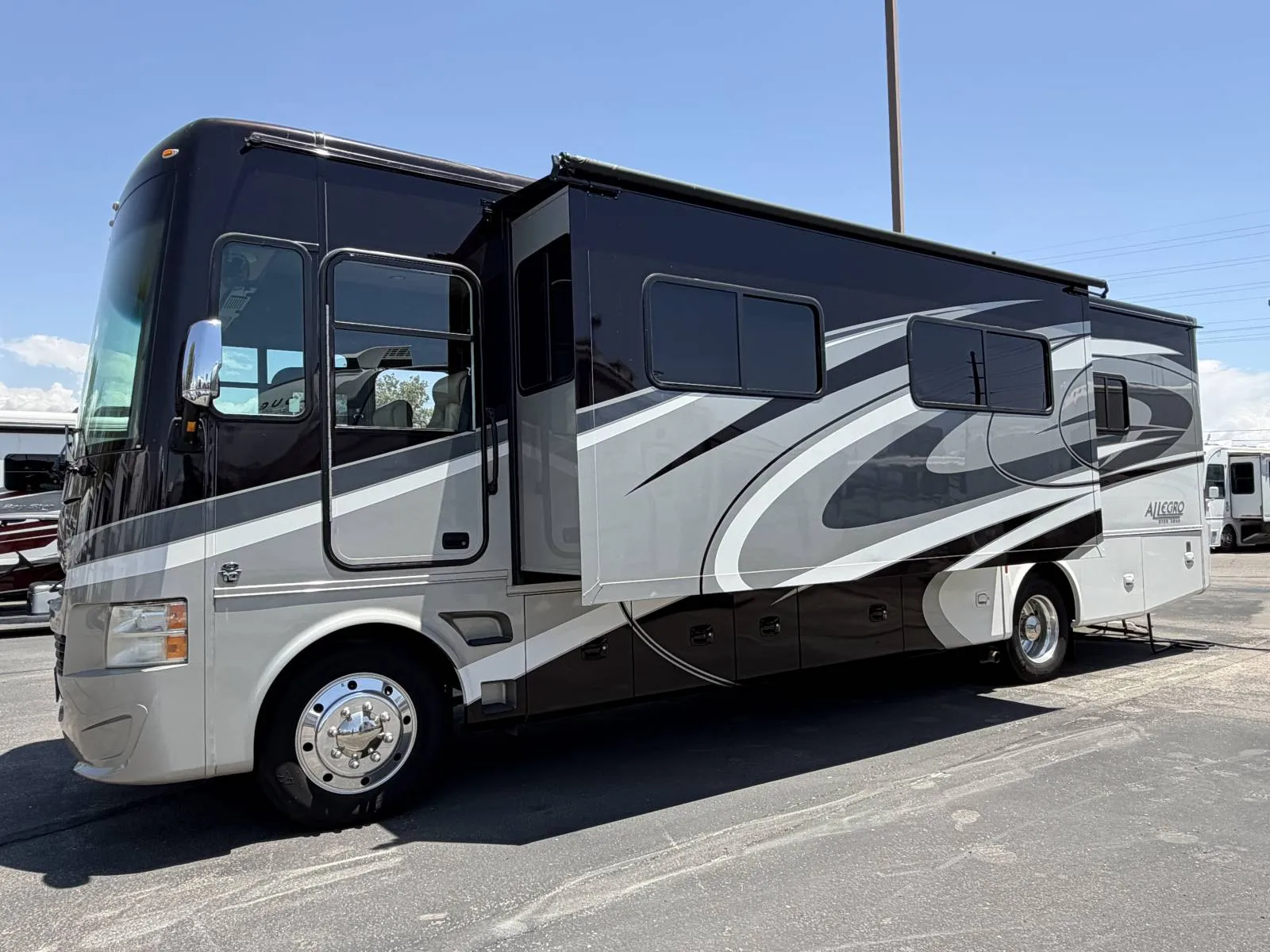 2016 Tiffin Open Road Allegro 32 SA - Photo 3