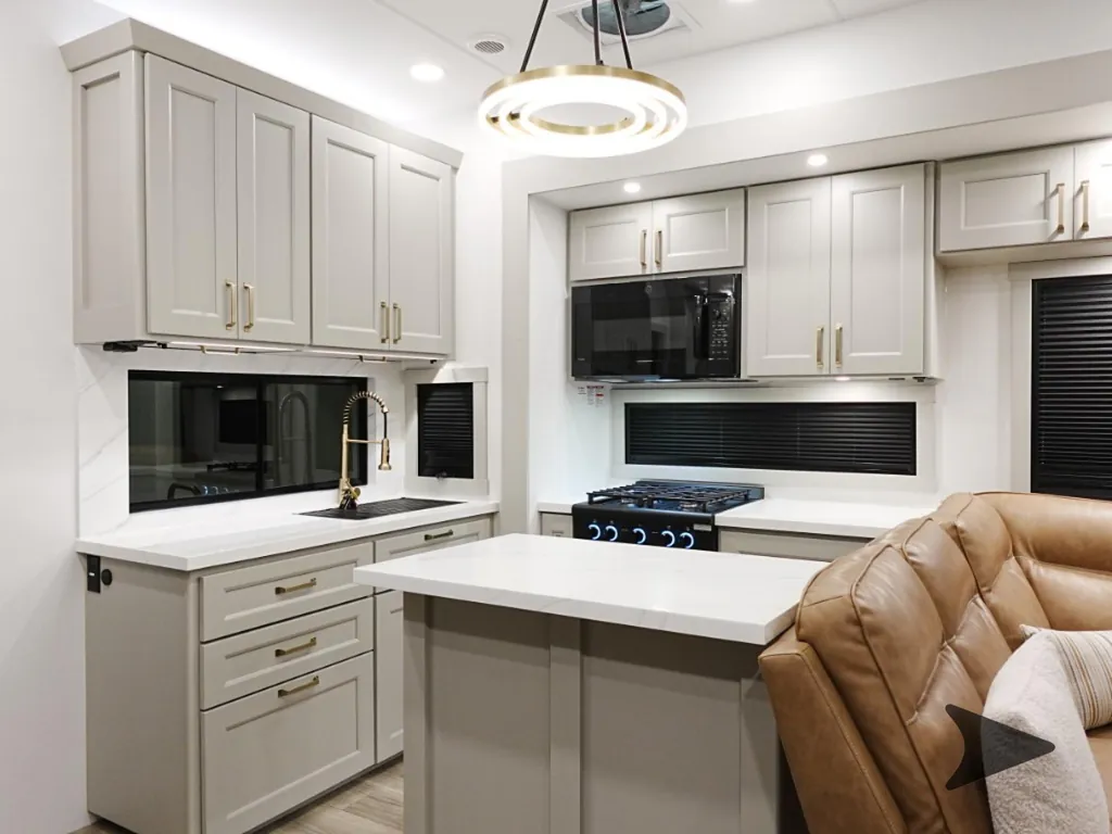 2025 Brinkley Model G 3250, Photos photo 38
