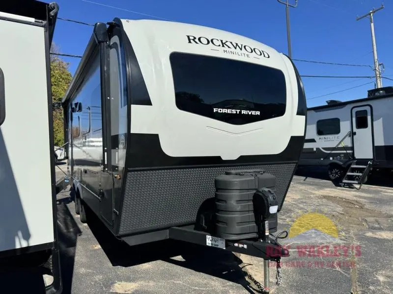 2026 Forest River Rockwood Mini Lite 2205S - Photo 2