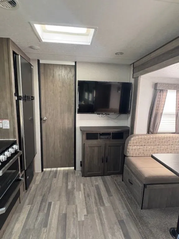 2019 Forest River Vibe 22RB, Photos photo 8