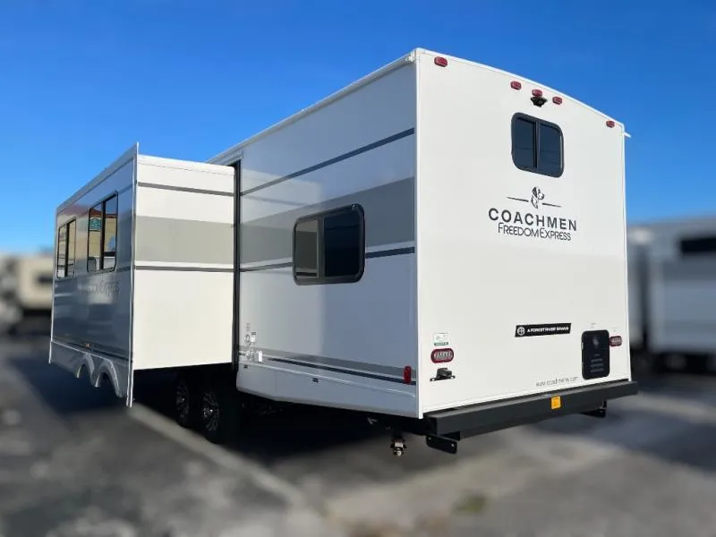 2026 Coachmen Freedom Express 30SE - Photo 4